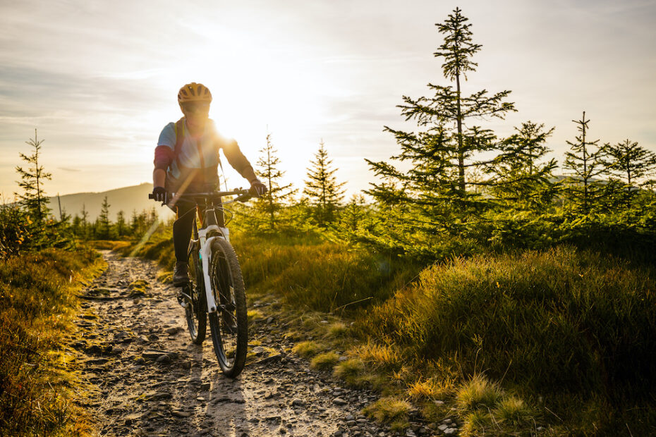 how to choose a bike helmet